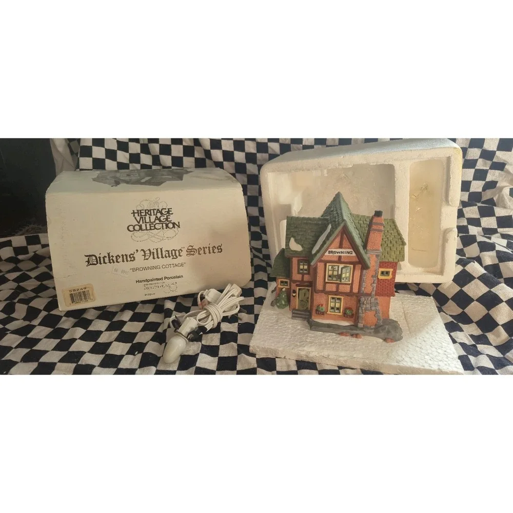 Dept 56 Dickens Village Browning Cottage 1992 Lighted Tested w/ Box